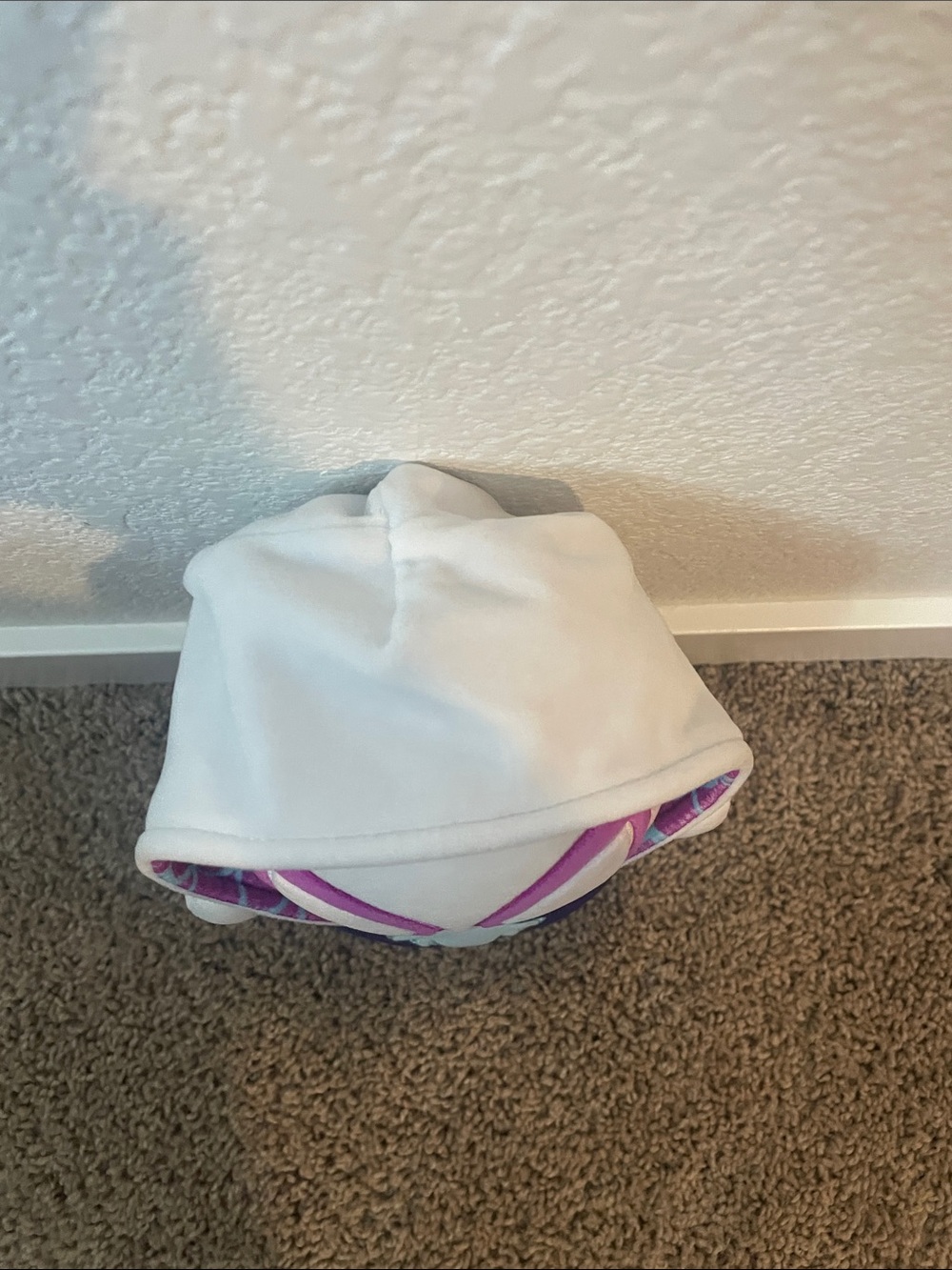 Spider-Gwen // Ghost Spider Squishmellow Plush Hooded Toy - Purple & White - Picture 4 of 6